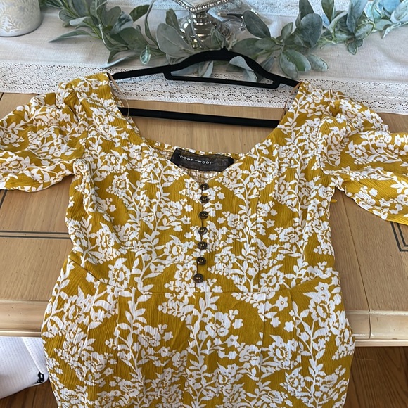 Code X Mode brand cute XS rayon/cotton jumpsuit. - Picture 2 of 4